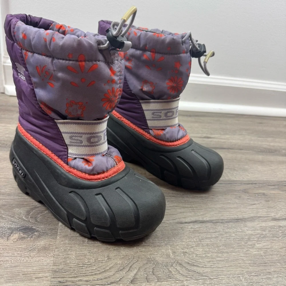 Sorel Cub Winter Boots Youth Size 12 Floral Purple & Black Pull On Waterproof